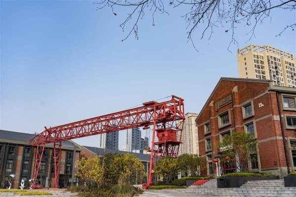 力创配资 9年前楼市正火，武昌核心地块却选择打造产业园 50岁老工业基地这样蝶变“金融引擎”